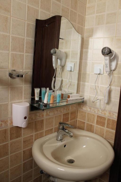Plaza Home อัลโคห์บาร์ ภายนอก รูปภาพ